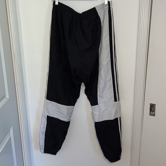 Mens adidas track pants - Picture 2 of 5